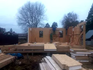 Haus 142 m², individuelles Projekt, Siedlung „Fontainebleau“: Wandmontage