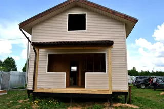 Haus nach Projekt „Ermak“, Dorf Vasilevo