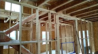 House built to a custom design, Patrikeevo village: interior partitions