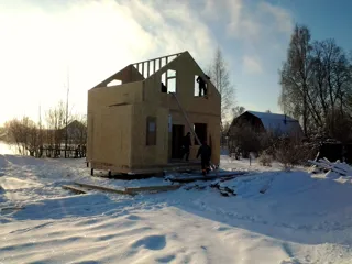 House based on the “Amulet” design, Kostroma Region: wall assembly