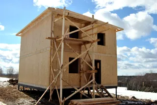 House based on the “Topaz” design, Andreevskoe village: wall assembly