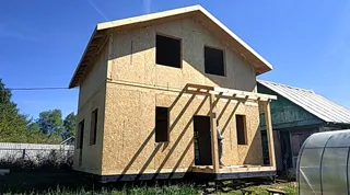Haus nach individuellem Projekt, SNT „Woschod“