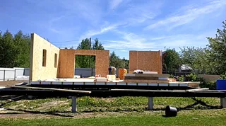 Haus nach Projekt „Mistika - S2.8“, Dorf Kukarino: SIP-Boden auf Höhe 0