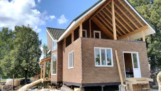 Haus nach Projekt „Sarja“, Kazan: Fassadenverkleidung