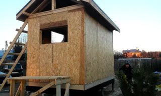 Haus nach individuellem Entwurf, Ivanovo: Wandmontage