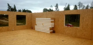 Haus nach individuellem Entwurf, Sankt-Peterburg: Wandmontage