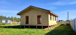 Haus nach individuellem Entwurf: fertiges Gebäude