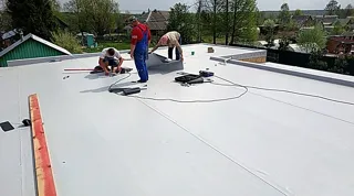 Haus nach Projekt „Mistika - E2.8“, Dorf Novoe: Dach