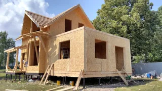 Haus nach Projekt „Sarja“, Kazan: Obergeschoss und Dachgeschoss