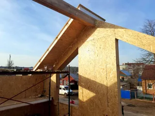 Haus nach Projekt „Dorofejewo“, Kovrov: Wandmontage