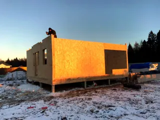 Haus 60 m² nach individuellem Projekt, Dorf Slobodka Sergiev: Wandmontage