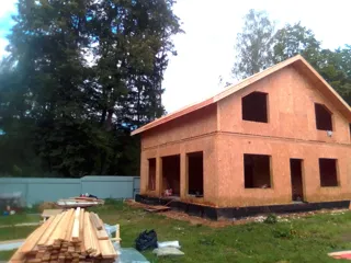 Haus nach individuellem Entwurf, Dorf Obolsunovo: fertiges Gebäude