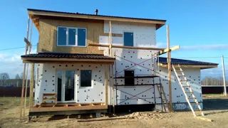 Garage nach Projekt „Slawjanka mini + Garage“, Dorf Nazarovo: Fassadenverkleidung