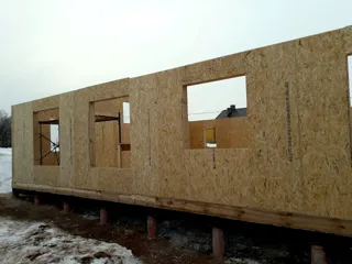 Haus nach individuellem Entwurf, Dorf Popovskaya: Wandmontage
