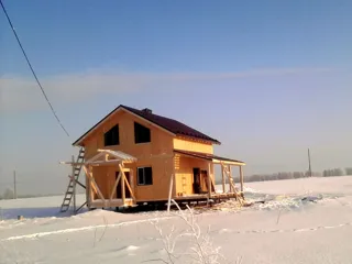Haus nach Projekt „Sefir“, Dorf Zubino: Wandmontage