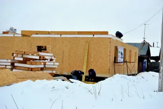 Haus nach Projekt „Townhouse - 1“, Ivanovo: Wandmontage