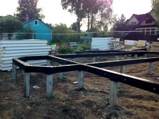 Haus nach individuellem Projekt, Siedlung Borisoglebskiy: Fundament und Grundrahmen