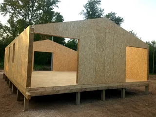 Haus nach individuellem Entwurf, Kineshma: Wandmontage