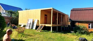 Haus 102 m², Projekt „Mistika - E2.8“, SNT „MEDIK“: Wandmontage