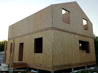 125 m² ev, özel proje, “Golovenki” SNT: ikinci kat ve çatı katı