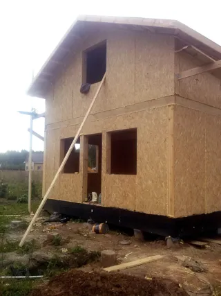 Haus nach Projekt „Ermak“, Siedlung Kuzmishchi: Obergeschoss und Dachgeschoss