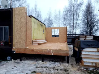 “Mistika - S2.8” projesine göre ev, Zhukovo köyü: duvar montajı