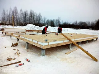 102 m² house based on the “Mistika - E2.8” design, Tutaev: foundation and sill strapping