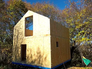 Haus 72 m² nach individuellem Projekt, Pushchino: Wandmontage