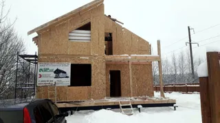 Haus nach Projekt „Utes“, Dorf Nikulskoe: Obergeschoss und Dachgeschoss