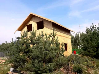 Haus nach Projekt „Alfa“, Dorf Bor: Obergeschoss und Dachgeschoss