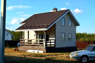 Haus nach Projekt „Radoniza“, Dorf Kadnikovo