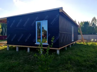 “Mistika E (ayna görüntüsü)” projesine göre ev, Vasilevo köyü: duvar montajı
