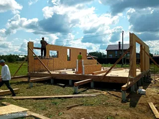 Haus nach Projekt „Barnhouse 84.2“, Dorf Ivantsevo: Wandmontage