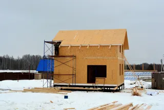 Haus nach Projekt „Radoniza“, Dorf Kadnikovo: Obergeschoss und Dachgeschoss