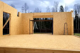 Haus nach Projekt „Jessentuki 8x8“, Gebiet Iwanowo: Wandmontage