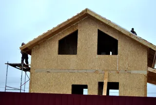Haus nach Projekt „Sefir“, Siedlung Dubna