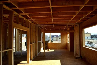Haus nach Projekt „Sews“, Dorf Koltsovo: Innenwände