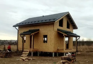 House based on the “Ermak” design, Chkalova settlement: completed house