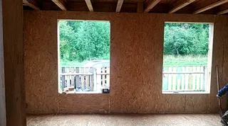 Haus nach Projekt „Dorofejewo“, Navoloki: Innenwände