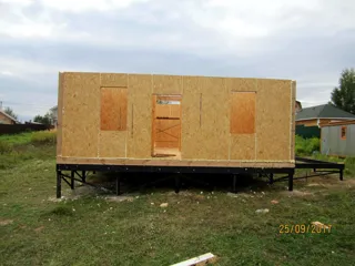 Haus nach Projekt „Platon“, Nizhniy Novgorod: Wandmontage
