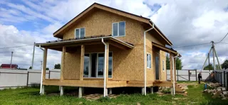 147 m² ev, “Yesentuki 8x8” projesi, Kalachevo köyü: tamamlanmış ev