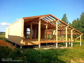Haus nach individuellem Entwurf, Dorf Aprakisino: Dach