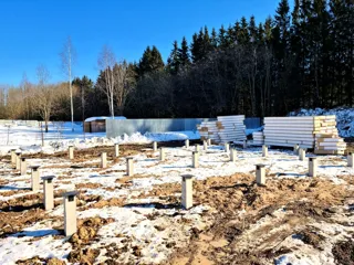 98 m² house based on the “Half-timbered 98” design, Rogovitsy village: foundation and sill strapping