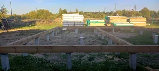 House based on the “Patio” design, Mikhaylovskoe village: foundation and sill strapping