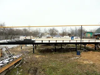 Haus nach Projekt „Slawjanka“, Ivanovo: Fundament und Grundrahmen
