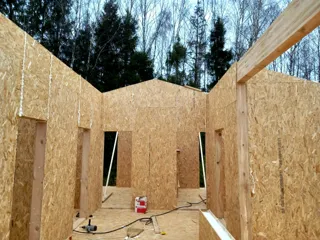 Haus nach Projekt „Barnhouse 110“, Dorf Syanovo-2: Wandmontage