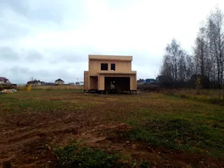 Haus nach Projekt „Grafit“, Siedlung Lyubashino: Wandmontage