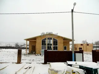 Gästehaus nach individuellem Projekt, Gebiet Moskau: Wandmontage
