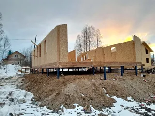 Özel projeye göre 126,4 m² ev, Ukhta: duvar montajı