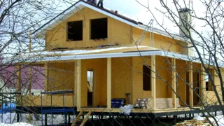 Haus nach Projekt „in der Stadt“, Krasnogorsk: Dach